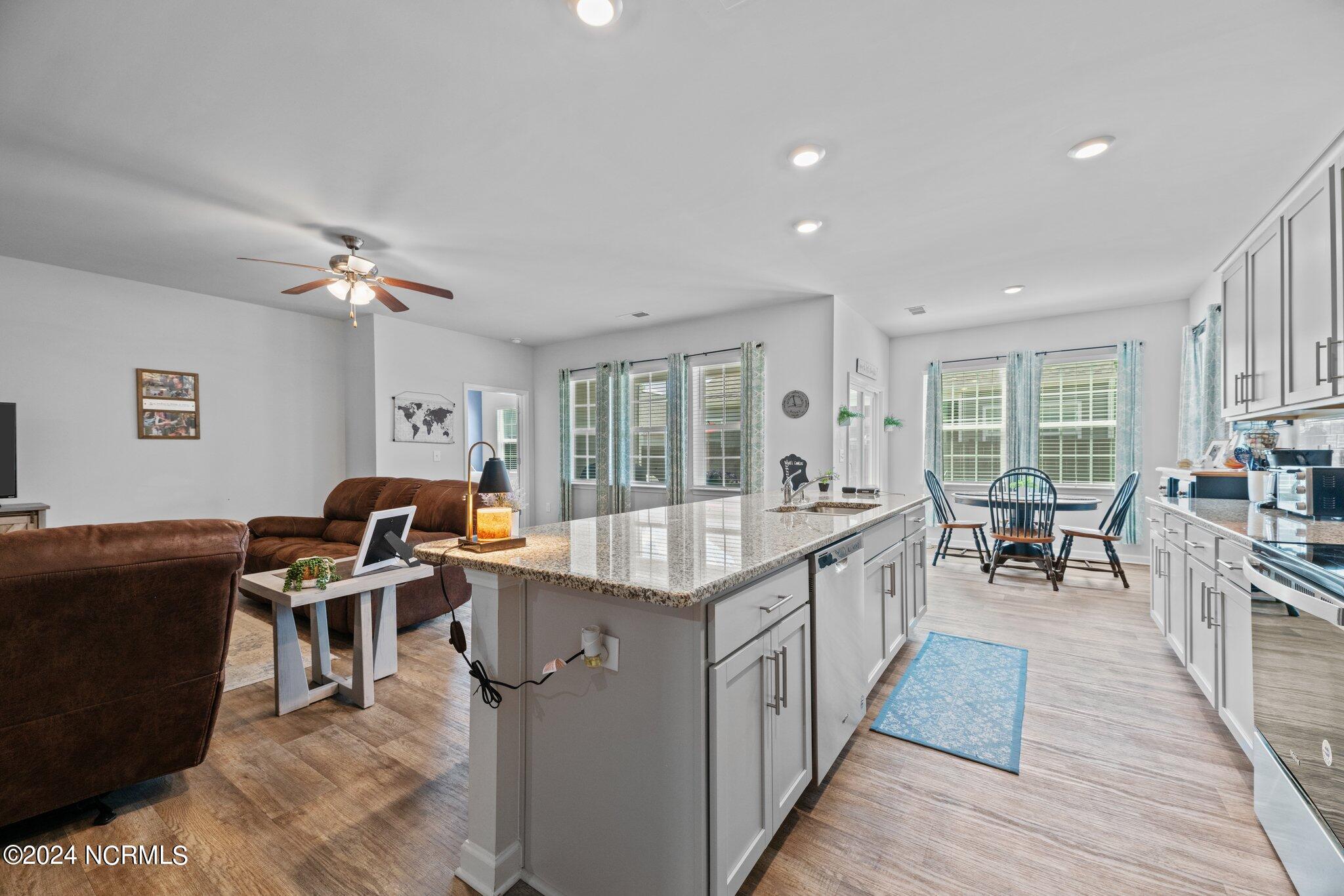 410 Frida Road New Bern, NC 28560 - Photo 19 of 50 25-web-or-mls-DSC_6234