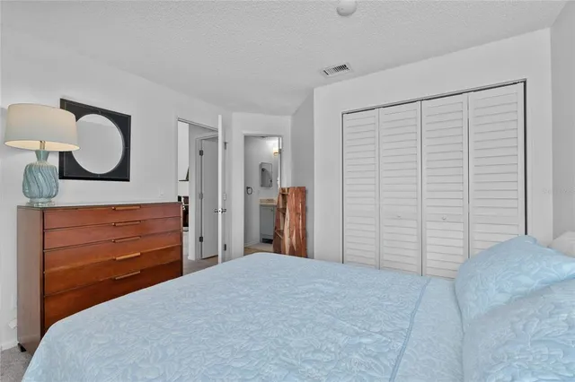 $230,000 | 715 Magnolia Place, Winter Haven, FL 33884