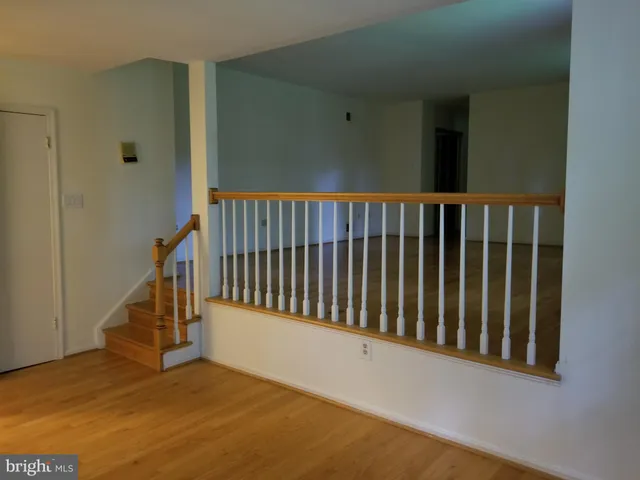 $4,990 | 9918 9918-derbyshure E Derbyshire Lane, Bethesda, MD 20817