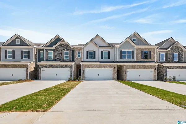 $262,995 | 4531 Village Springs Square, Unit 9, Fultondale, AL 35068
