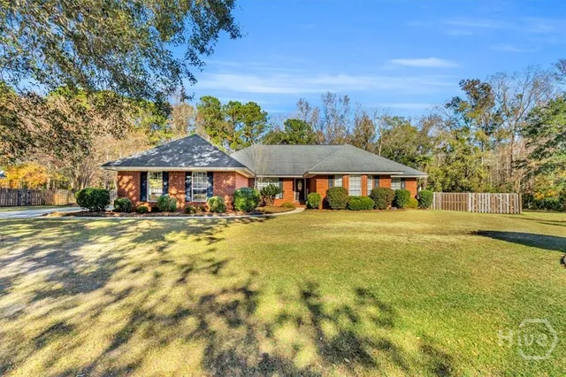 $500,000 | 469 Sandhurst Drive, Richmond Hill, GA 31324