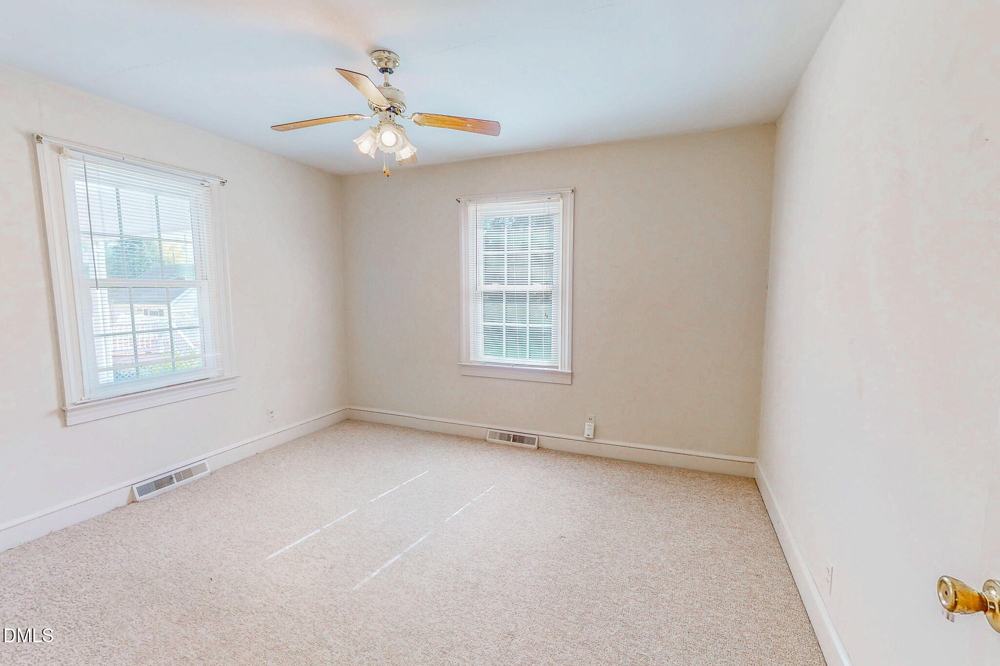 208 South Morgan Street Roxboro, NC 27573 - Photo 22 of 38 22