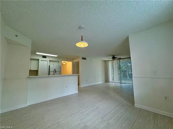 $1,700 | 1180 Wildwood Lakes Boulevard, Unit 108, Naples, FL 34104