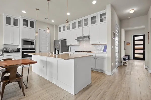 $3,000 | 1409 Copperfield Way, Leander, TX 78641