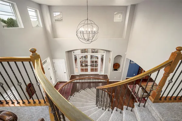 a view of entryway with a front door