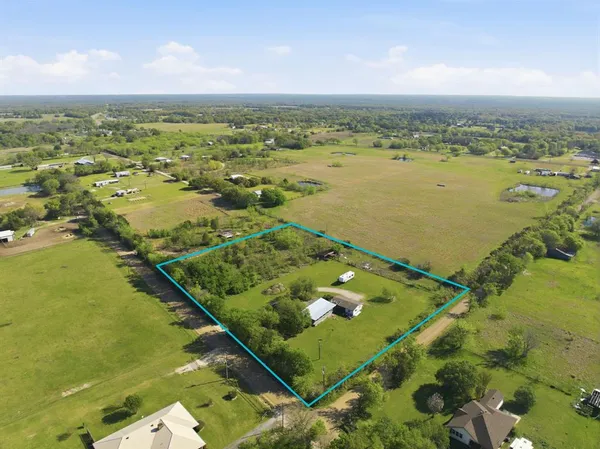 $210,000 | 12175 County Road 4079, Scurry, TX 75158