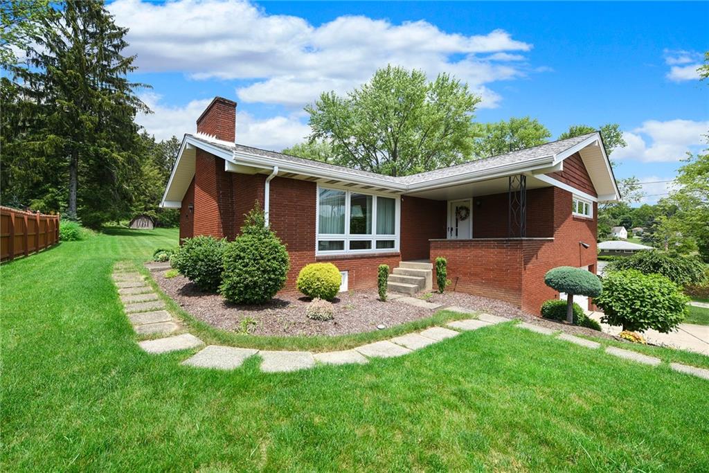 14011 Ridge Road North Huntingdon, PA 15642 - Photo 3 of 25