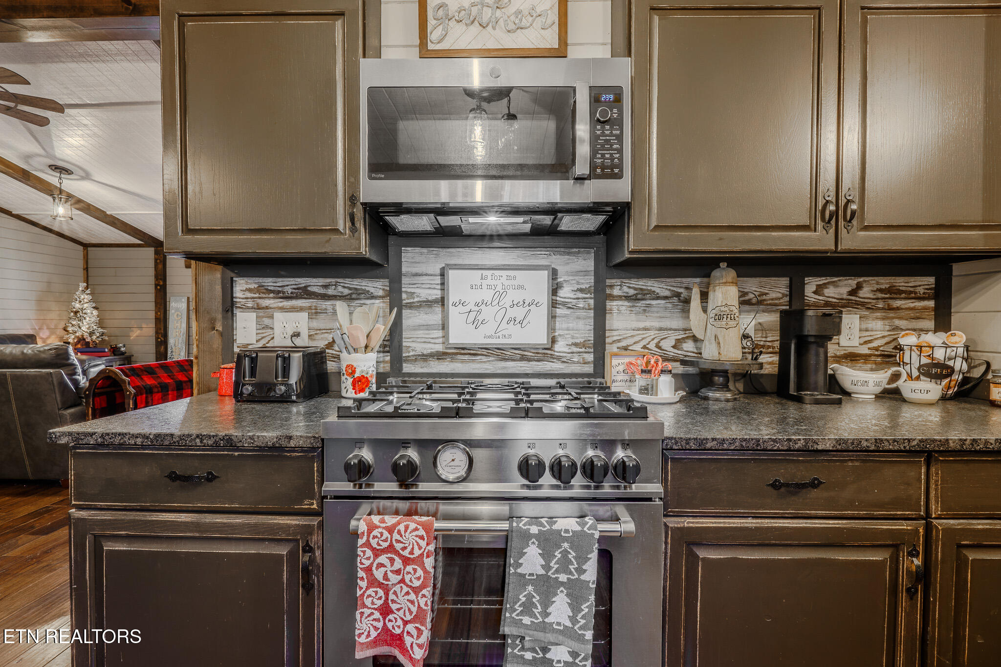 133 Hickory Flats Road Harriman, TN 37748 - Photo 16 of 44 _DSC9305-HDR