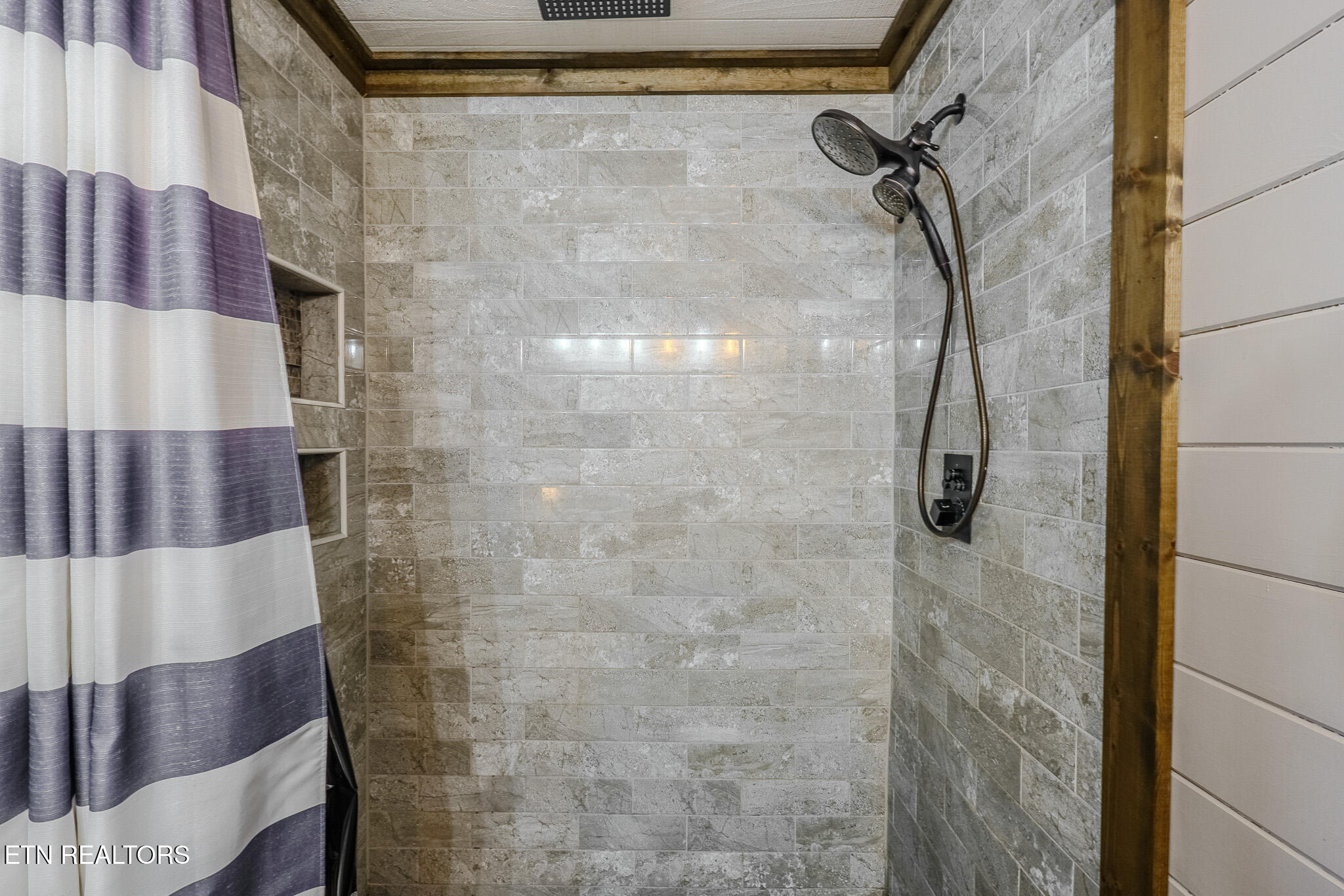 133 Hickory Flats Road Harriman, TN 37748 - Photo 23 of 44 _DSC8965-HDR