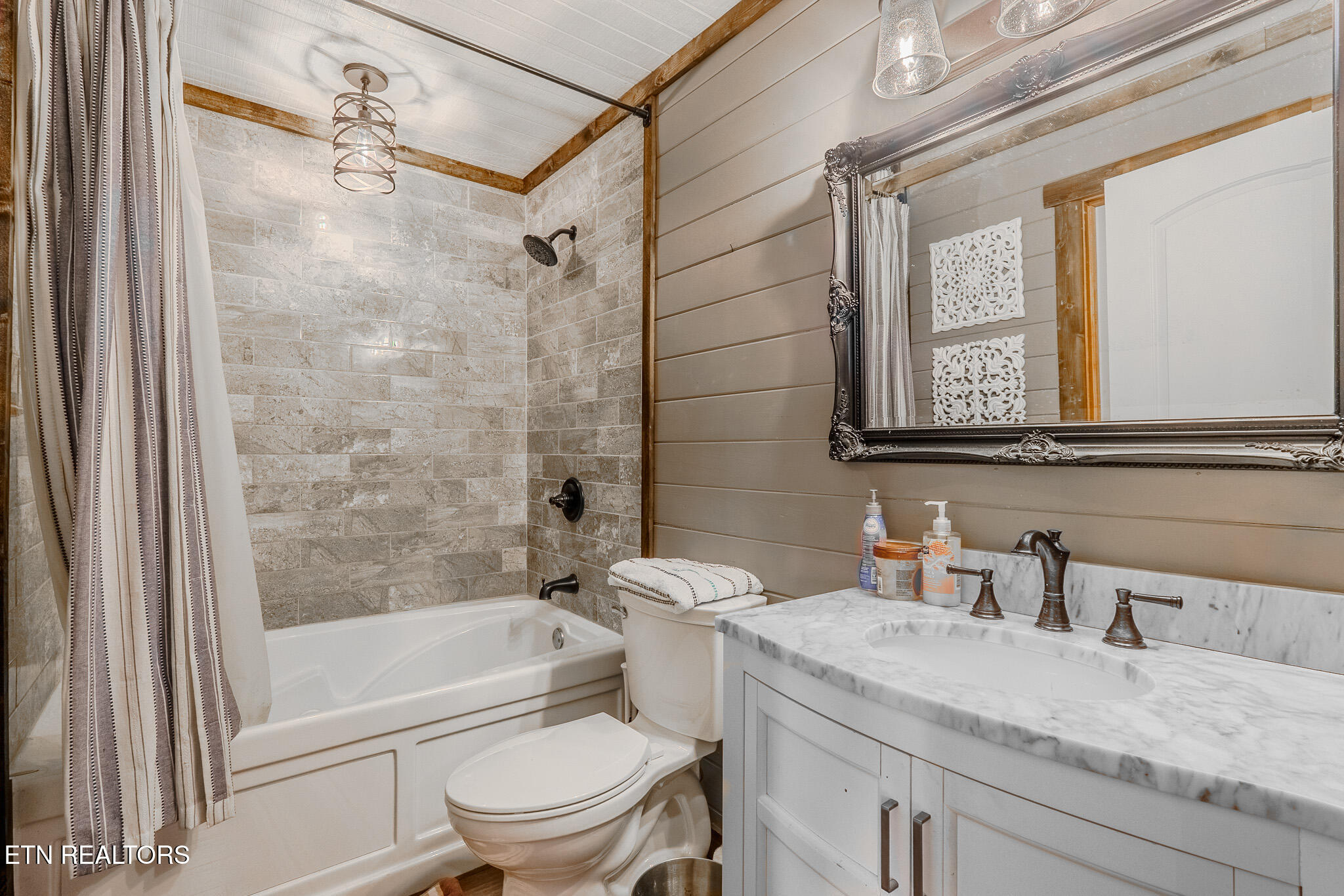 133 Hickory Flats Road Harriman, TN 37748 - Photo 29 of 44 _DSC9215-HDR