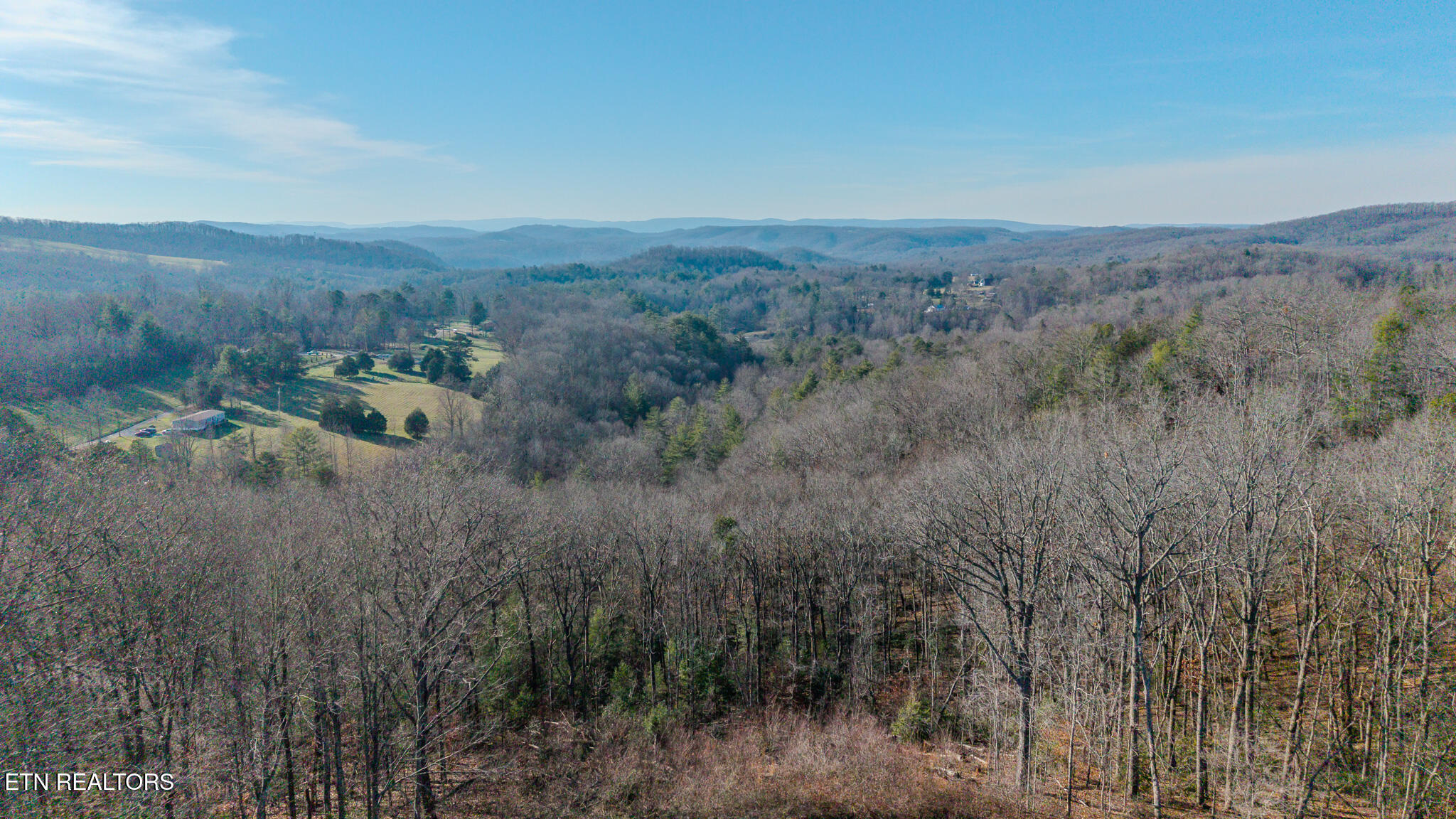 133 Hickory Flats Road Harriman, TN 37748 - Photo 44 of 44 DJI_20251213150401_0512_D