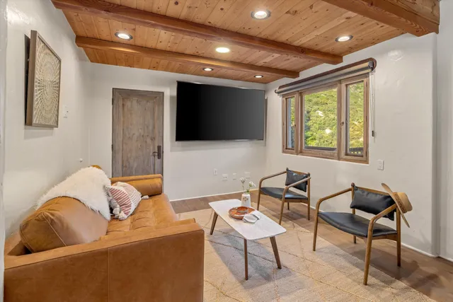 $4,500,000 | 1090 Toro Canyon Road, Santa Barbara, CA 93108