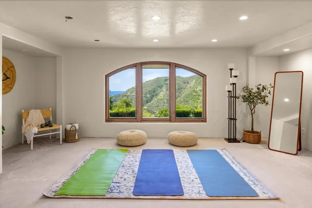 $4,500,000 | 1090 Toro Canyon Road, Santa Barbara, CA 93108