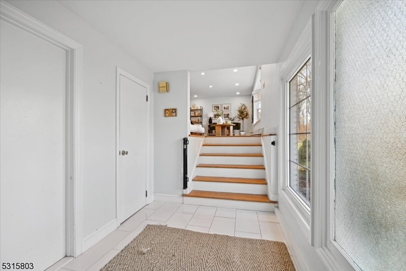 16 Hickory Road West Orange, NJ 07052 - Photo 13 of 45