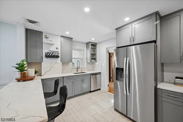 $5,000 | 16 Hickory Road, West Orange, NJ 07052