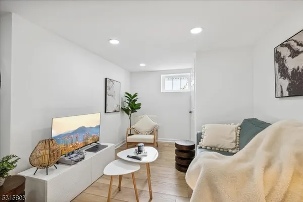 $5,000 | 16 Hickory Road, West Orange, NJ 07052