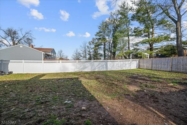 $5,000 | 16 Hickory Road, West Orange, NJ 07052