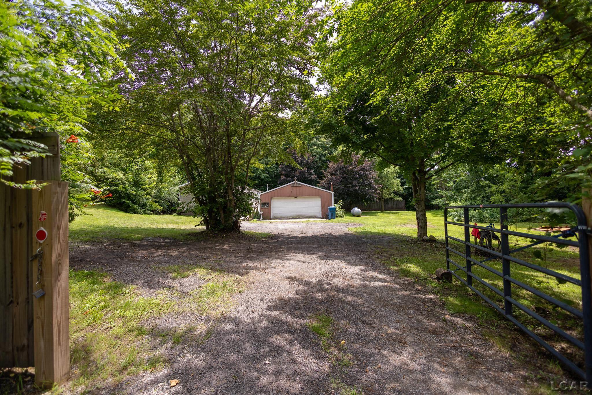 15265 Rome Road Manitou Beach, MI 49253 - Photo 2 of 23