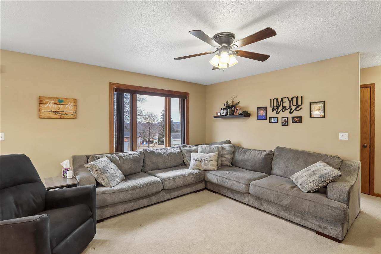 451 Elm Street Riverside, IA 52327 - Photo 7 of 22 Gallery Image 7