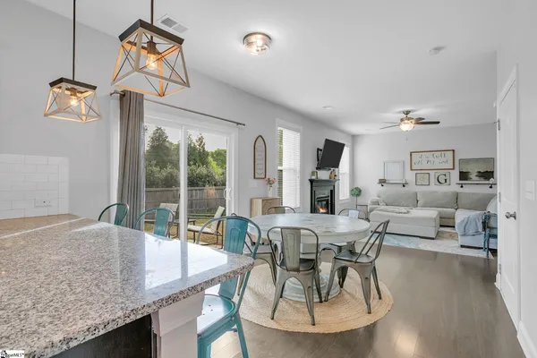 $399,000 | 28 Fowler Oaks Lane, Simpsonville, SC 29681