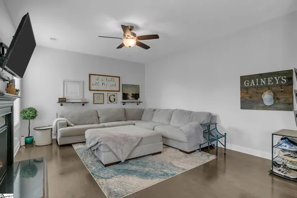 $399,000 | 28 Fowler Oaks Lane, Simpsonville, SC 29681