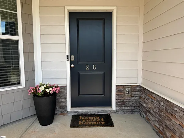 $399,000 | 28 Fowler Oaks Lane, Simpsonville, SC 29681