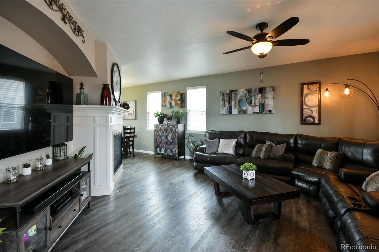 8561 Raspberry Drive Frederick, CO 80504 - Photo 3 of 26