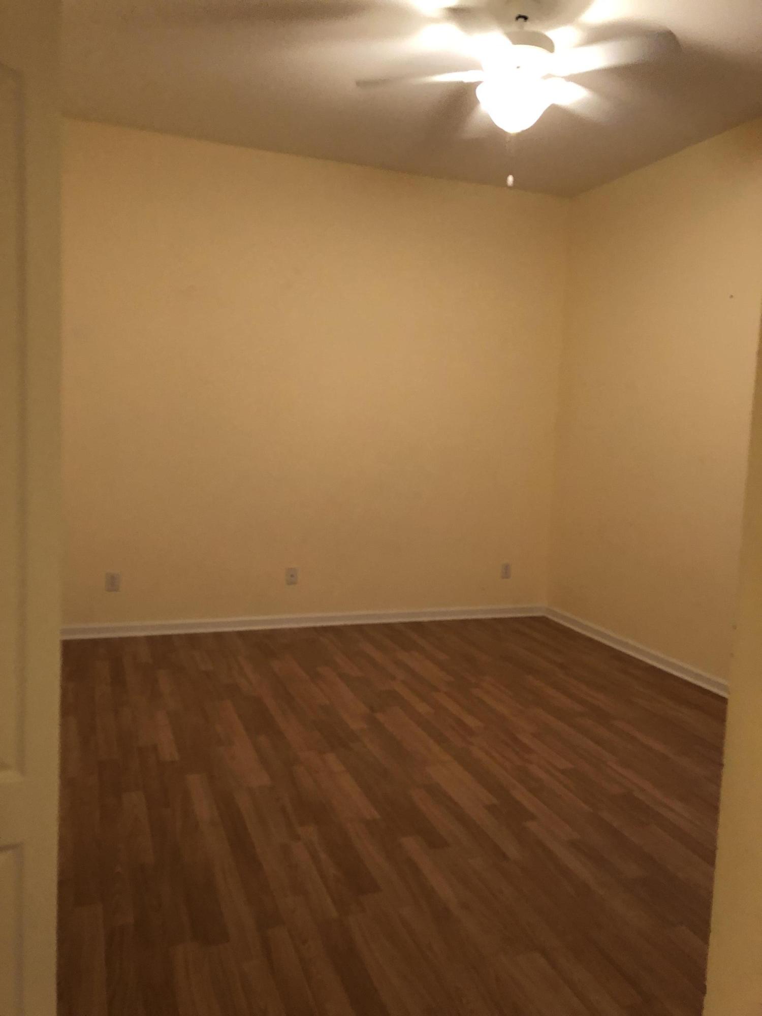 274 Tropical Way Freeport, FL 32439 - Photo 14 of 21