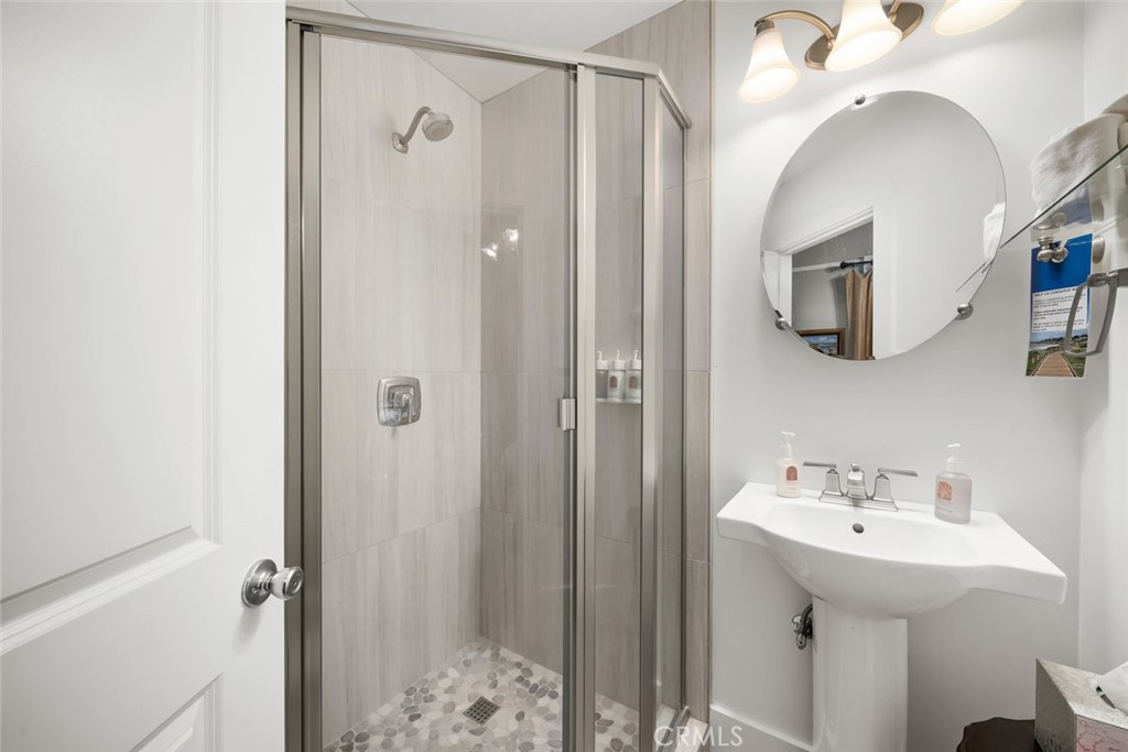 2476 Main Street Cambria, CA 93428 - Photo 29 of 75