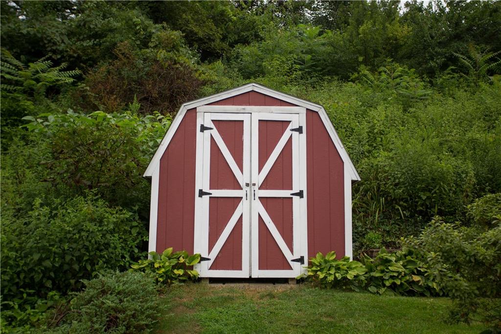 1006 Harvard Road Monroeville, PA 15146 - Photo 22 of 24 Shed