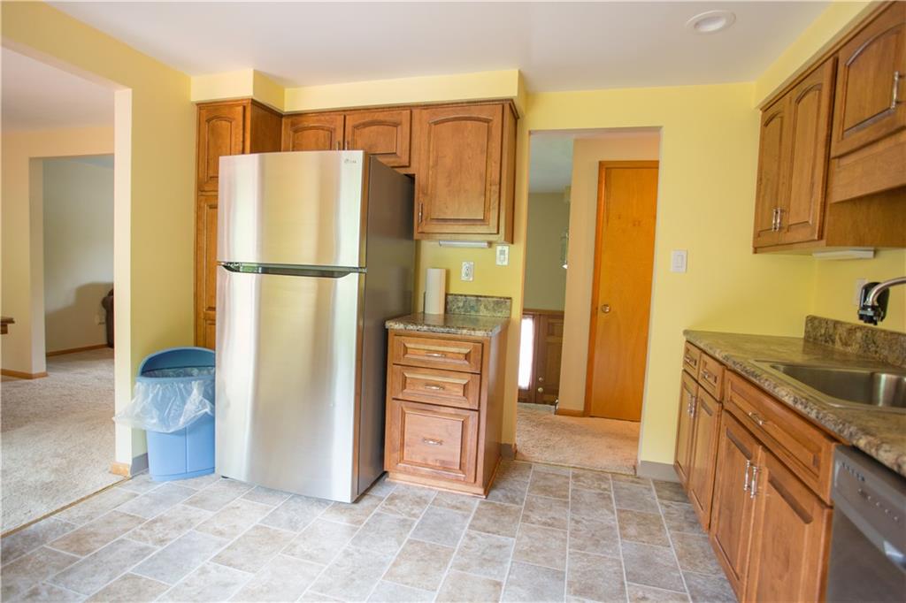 1006 Harvard Road Monroeville, PA 15146 - Photo 5 of 24 Kitchen with stainless steel appliances