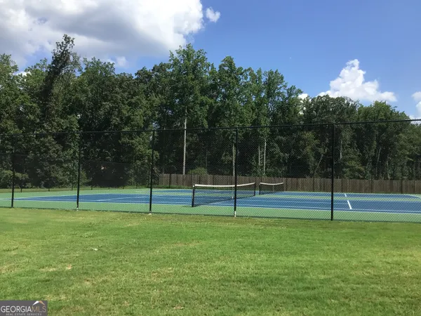 a view of outdoor space