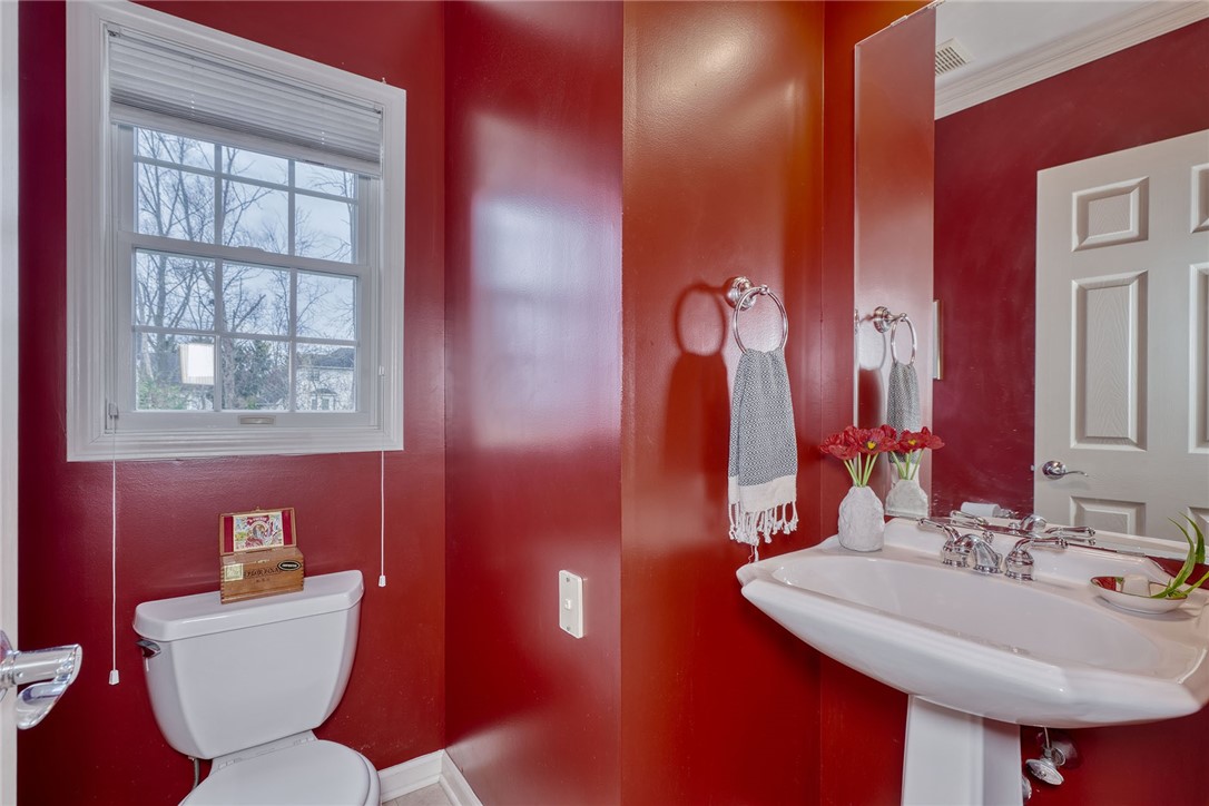 6 Glen Eagle Way Perinton, NY 14450 - Photo 24 of 50