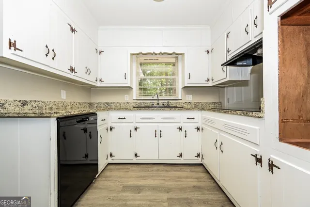 $1,455 | 6418 Monica Drive, Morrow, GA 30260