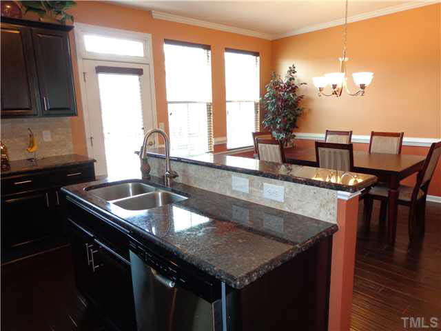 1537 Rodessa Run Raleigh, NC 27607 - Photo 11 of 25