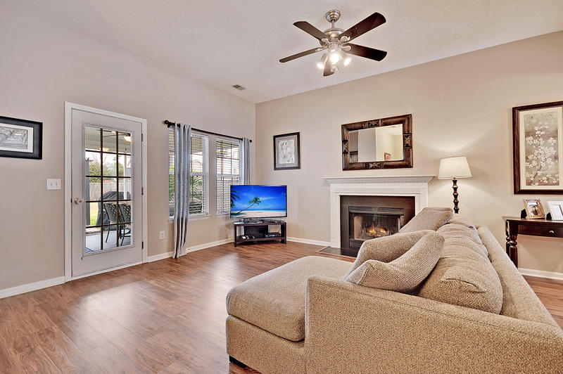519 Carters Grove Road Charleston, SC 29414 - Photo 4 of 23 DSC_0177_DSC_0184-copy