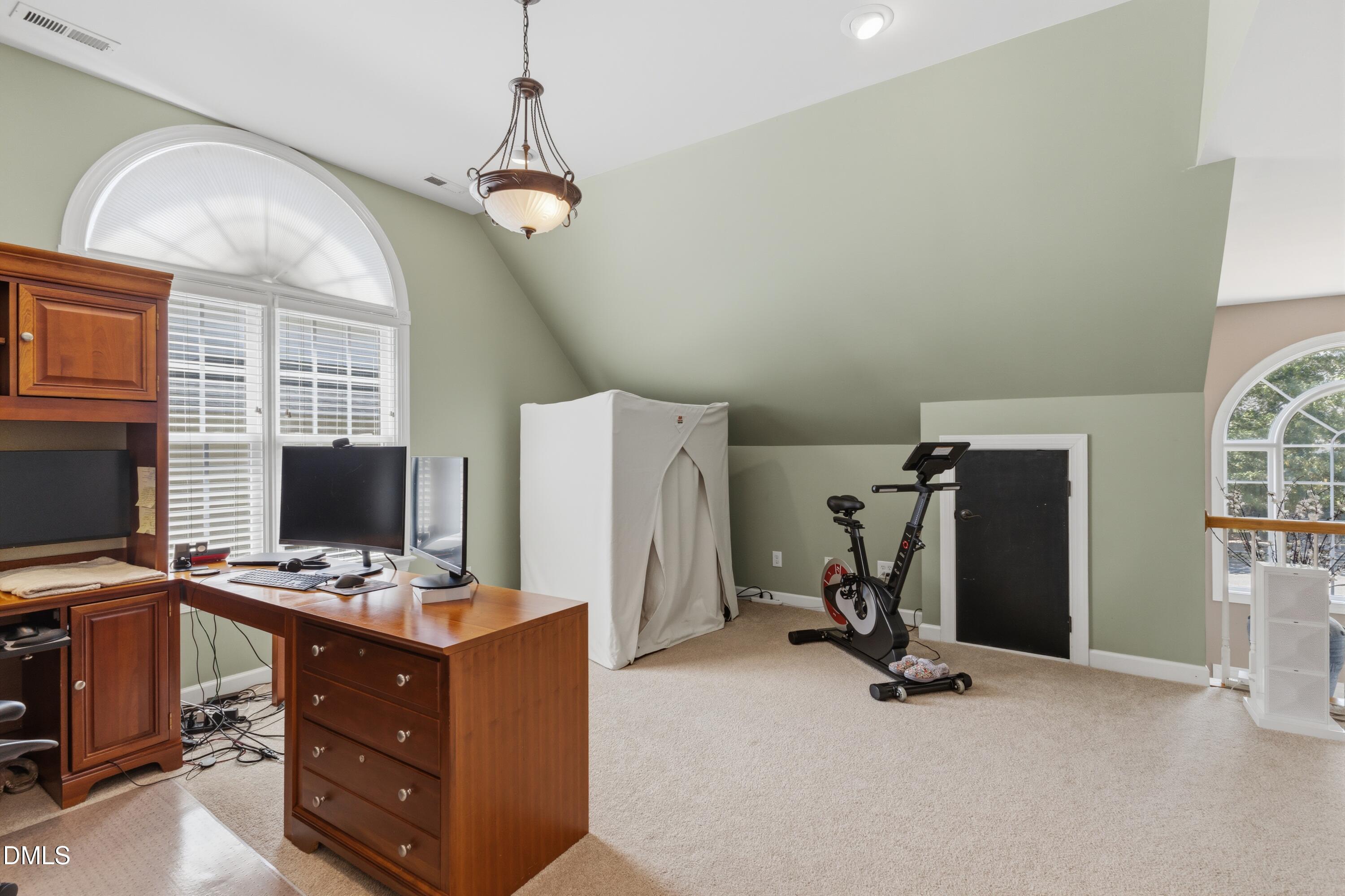 8005 Oneal Road Raleigh, NC 27613 - Photo 37 of 62