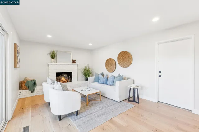 $1,095,000 | 564 Tyler Avenue, Livermore, CA 94550