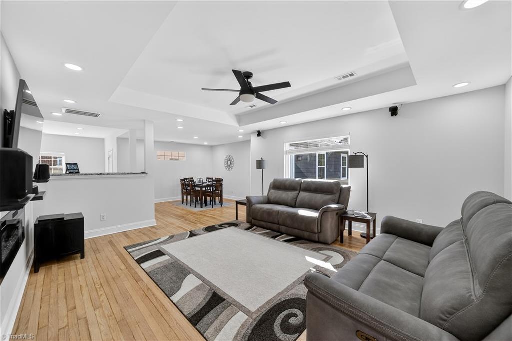 3244 Nottingham Road Winston-Salem, NC 27104 - Photo 6 of 37