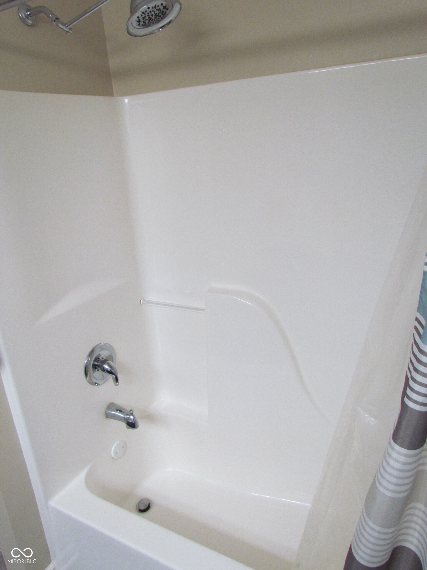 13888 Willesden Circle Fishers, IN 46037 - Photo 12 of 31
