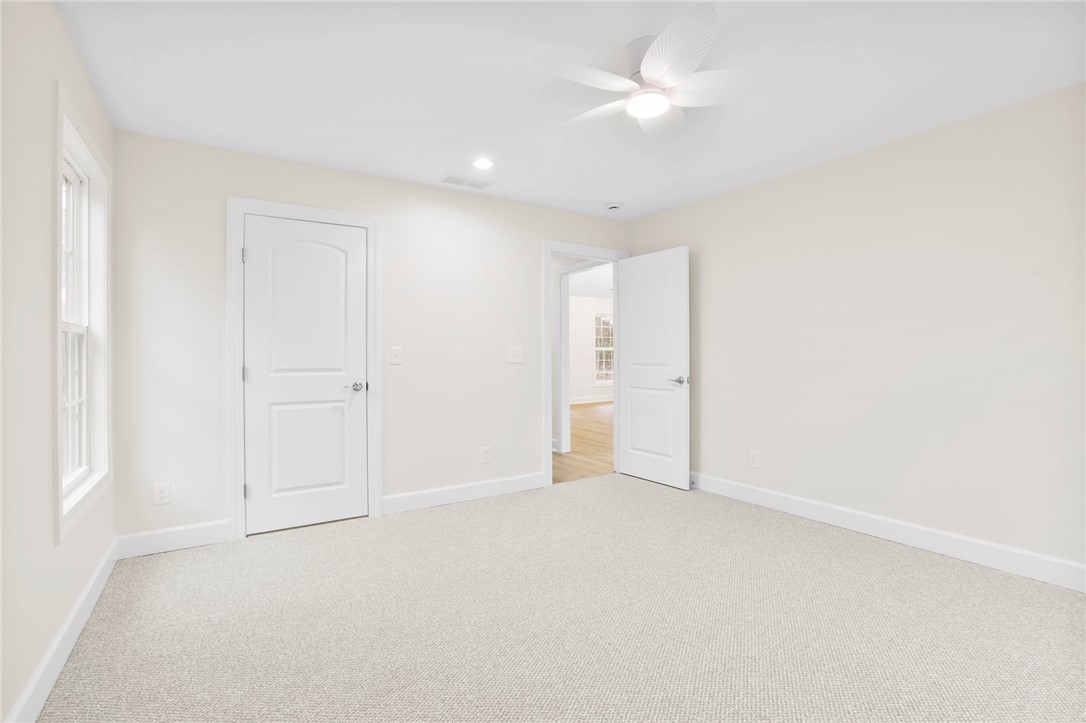 1005 Cove Circle Anderson, SC 29626 - Photo 27 of 48