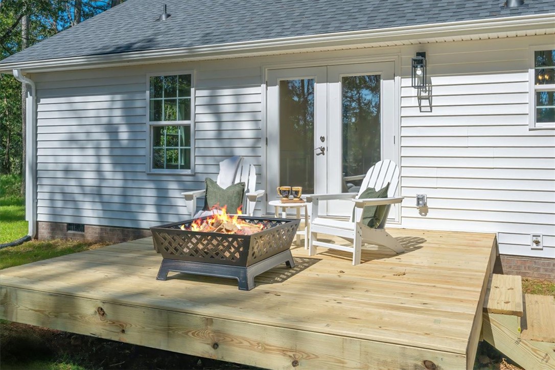 1005 Cove Circle Anderson, SC 29626 - Photo 31 of 48