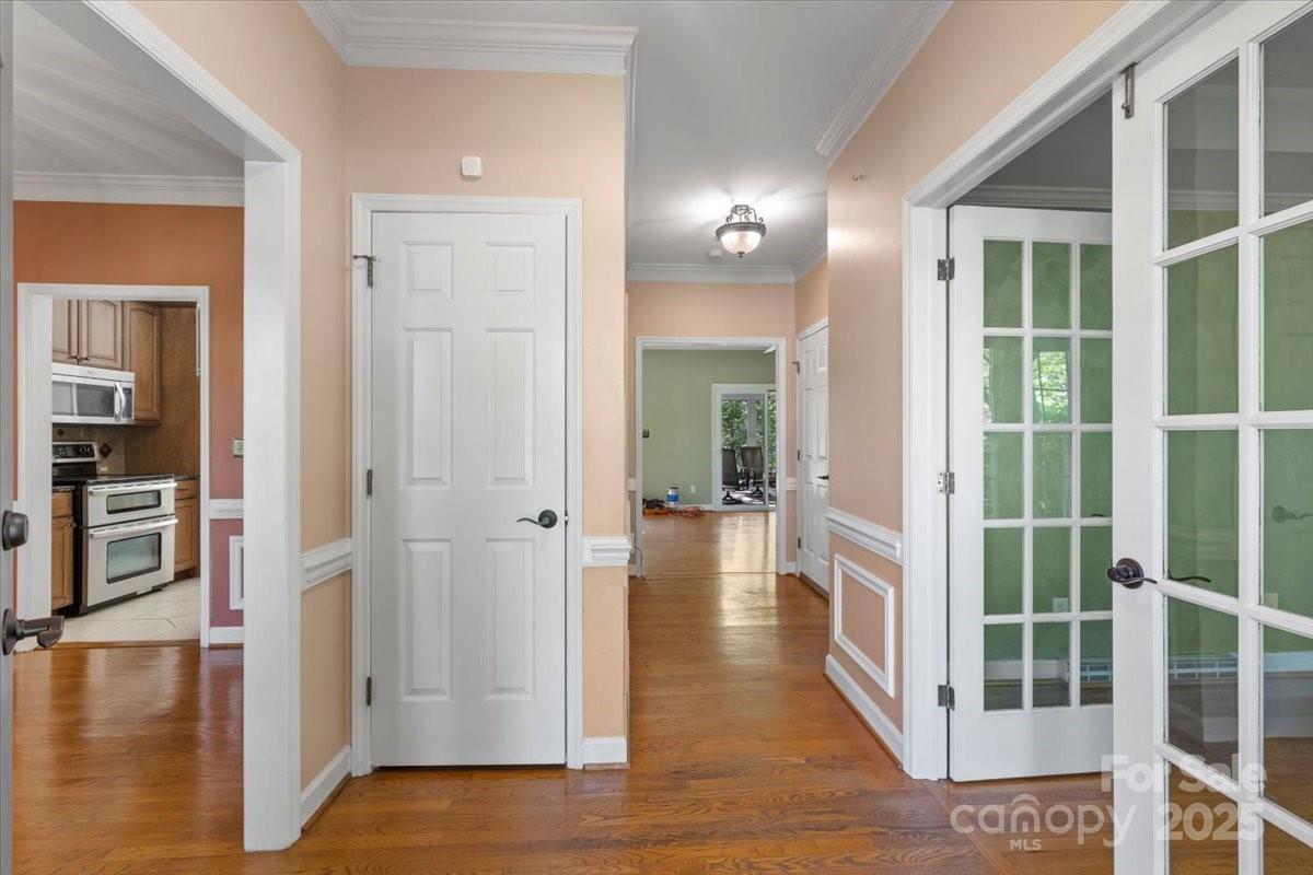 5074 Cobblestone Road Winston-Salem, NC 27106 - Photo 8 of 30 Gallery Image 8