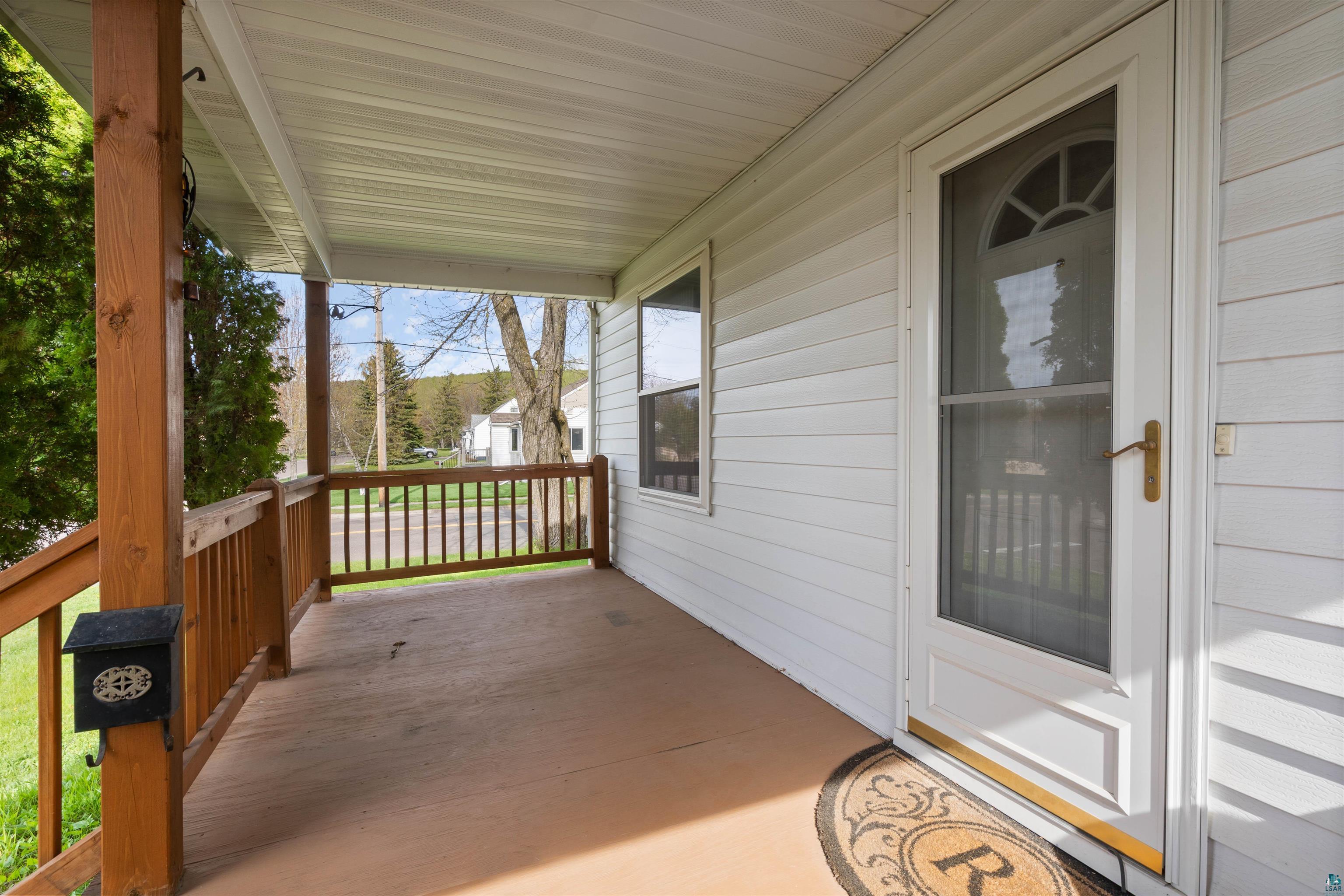 5201 Ivanhoe Street Duluth, MN 55804 - Photo 6 of 21