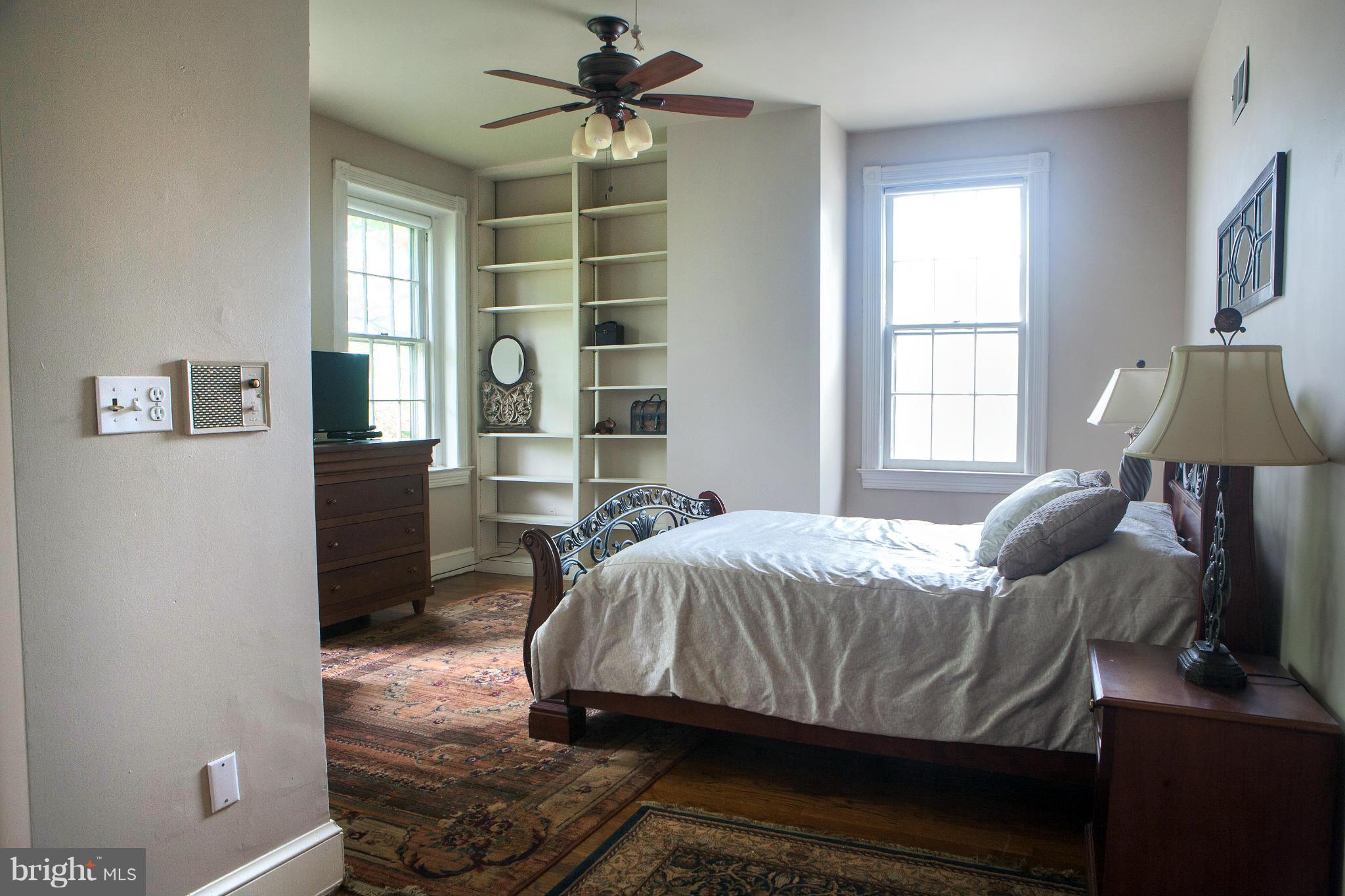 535 4th Street Southeast Washington, DC 20003 - Photo 16 of 30 Bedroom (Master)