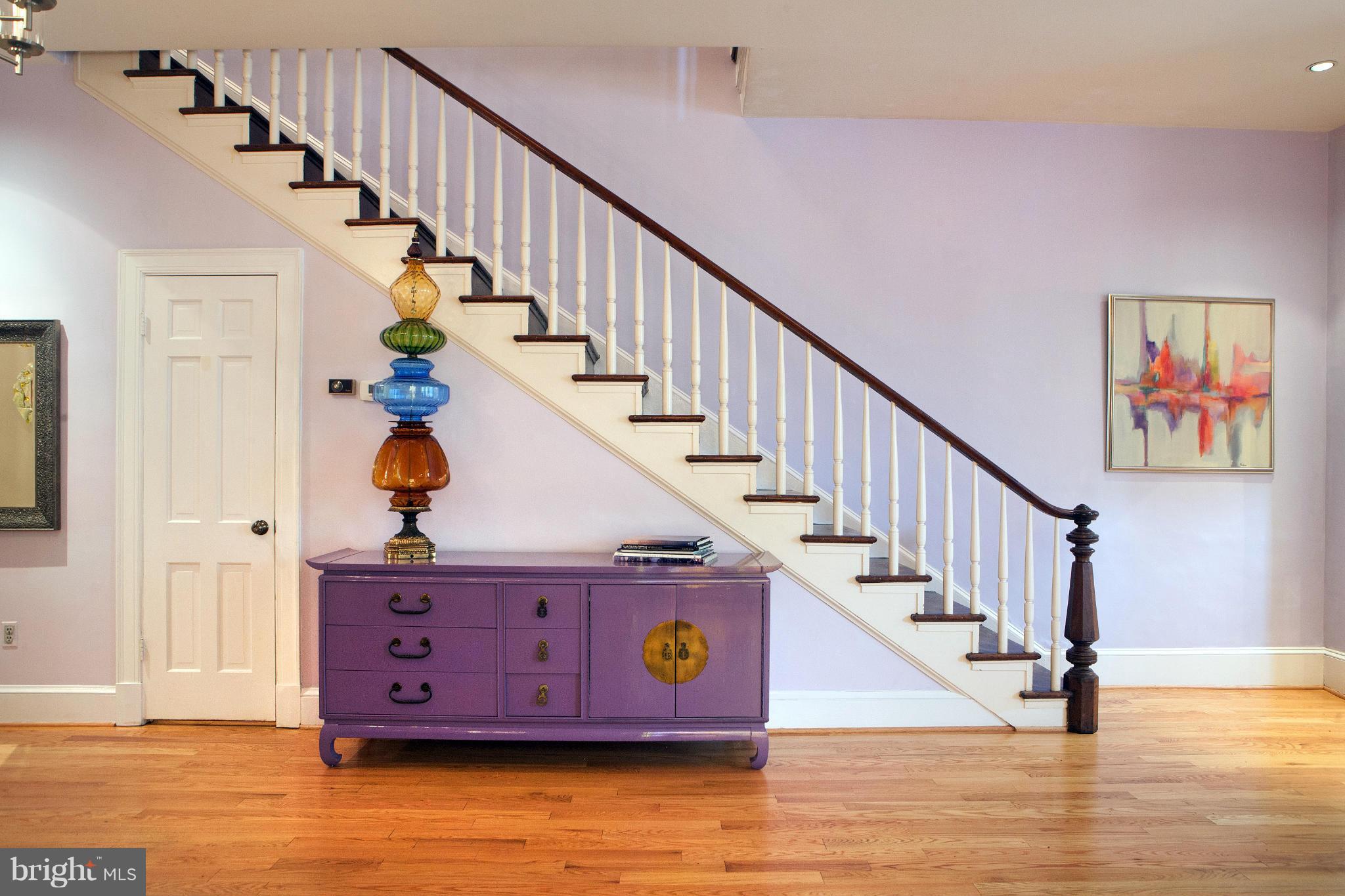 535 4th Street Southeast Washington, DC 20003 - Photo 5 of 30 Living Room