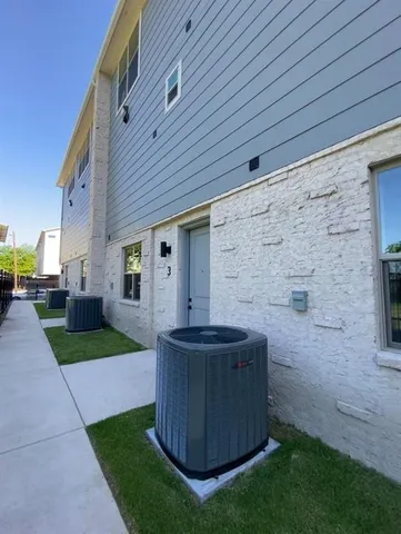 $2,450 | 3230 Elihu Street, Unit 2, Dallas, TX 75210