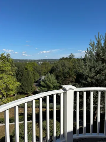 $629,000 | 28 Gaylord Glen, Waterbury, CT 06708