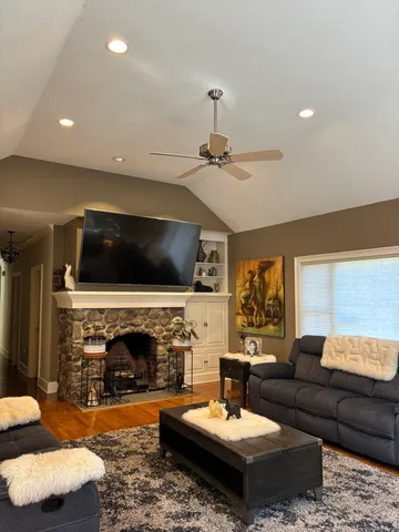 $629,000 | 28 Gaylord Glen, Waterbury, CT 06708