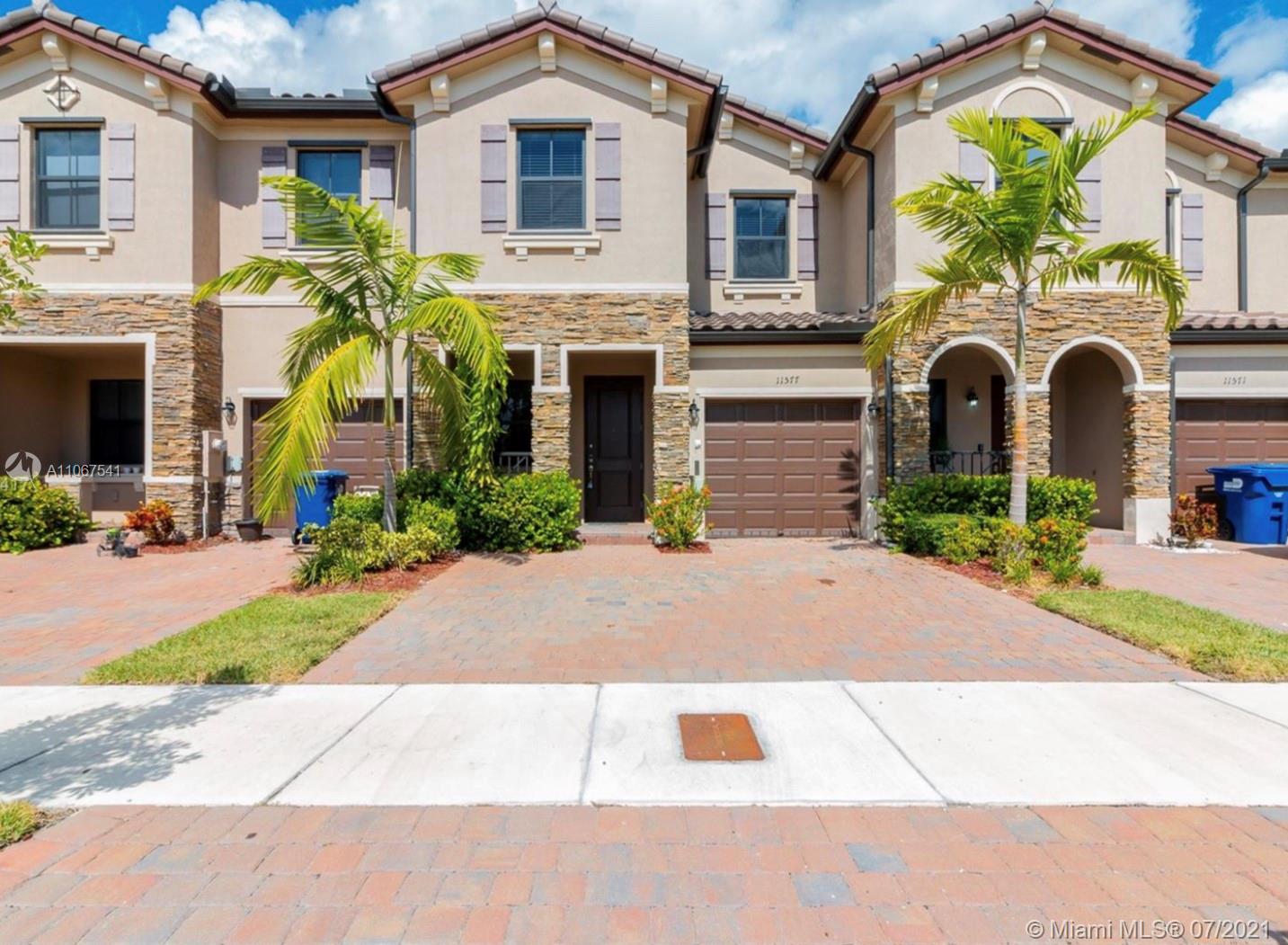 11577 Southwest 253rd Street Homestead, FL 33032 - Photo 2 of 33 Gallery Image 2